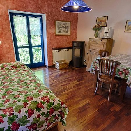B&B Il Sole Delle Rive Sinio Kültér fotó
